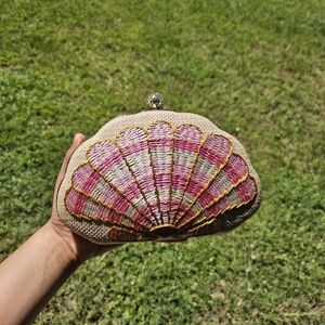 Isaac Mizrahi NY Pink Woven Straw Shell Clutch with Gold Chain & Rhinestone